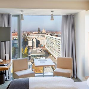 Deluxe Zimmer mit Kingsize-Bett